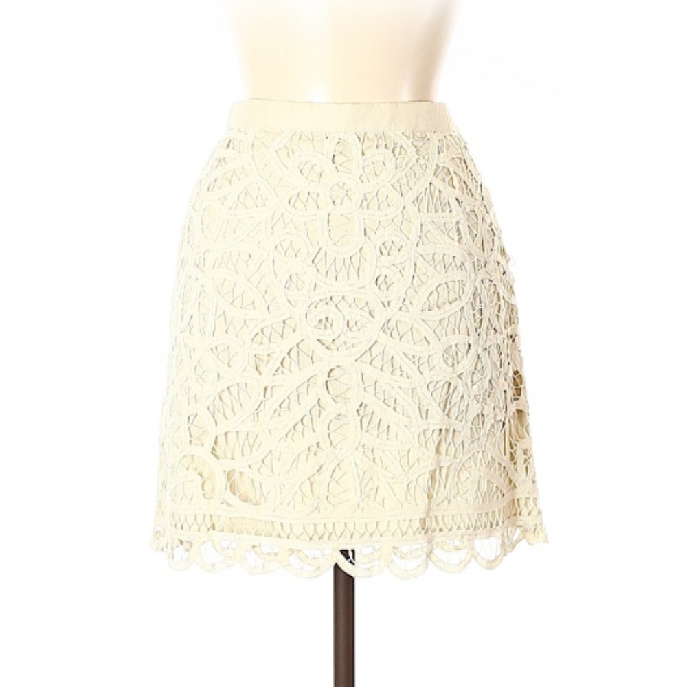 $90 GAP Crochet Lace Skirt